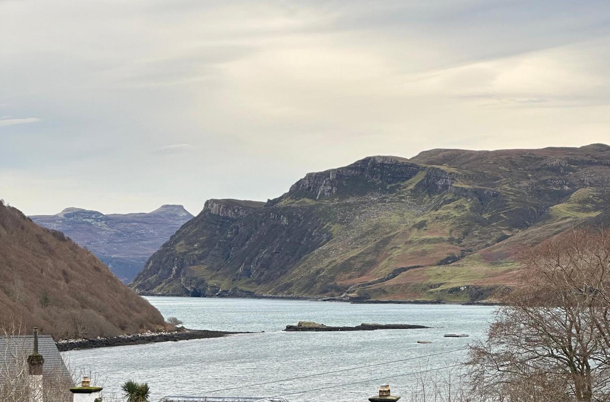 Skyelander Apartments Portree Exterior photo